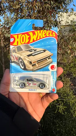 Hot Wheels Mazda RX-7 diecast car (new in package)