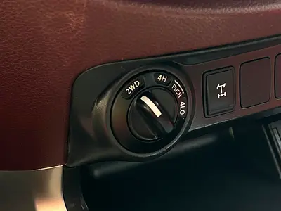 2020 Nissan NAVARA — миниатюра 16
