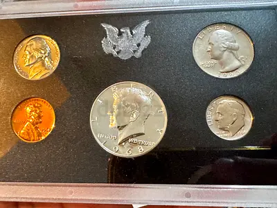 1968 U.S. Proof Set (one silver coin) (old antique coins)