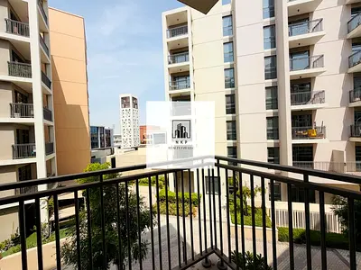 Specious huge size 1br with study room