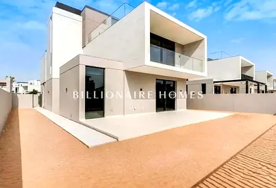 Single Row | Investor Deal | Prime Location