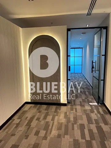FITTED OFFICE WITH CANAL VIEW | READY TO MOVE