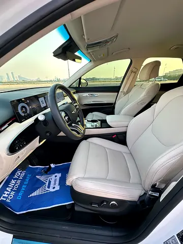 2025 Genesis GV70 — миниатюра 13