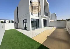 4BR + MAID | PRIVATE GARDEN | LA ROSA 4 | READY TO MOVE