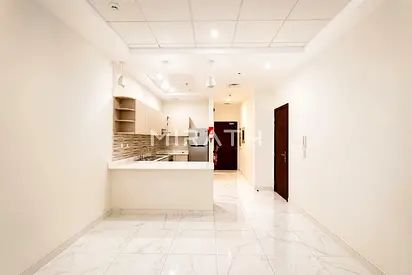 Beachside Living | Spacious 1BR | Jumeirah 2