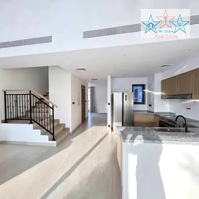 BRAND NEW 3 BEDROOM MAID