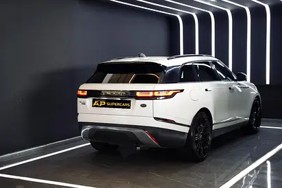 2018 LAND Rover RANGE ROVER VELAR photo 2