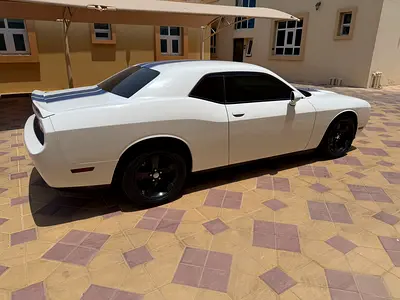 صورة 5 لـ 2013 Dodge CHALLENGER