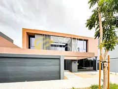 Corner Signature villa with lift| Huge plot| Ready