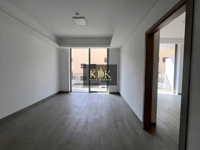 Modern 1BR | Luma 22 West Tower | Balcony