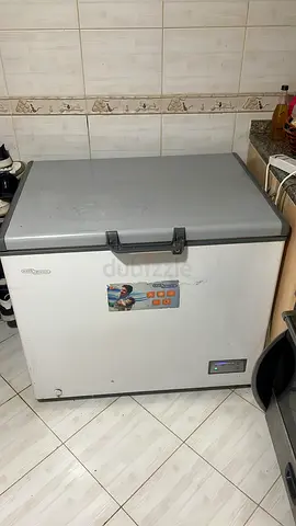 Used chest freezer / deep freezer - good working condition