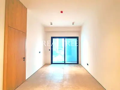 Spacious 1BR | Bright Layout | Ready to Move