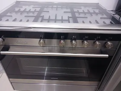 Siemens IQ500 5-burner Gas Cooker with Electric Oven - Excellent Working Condition 90x60cm
