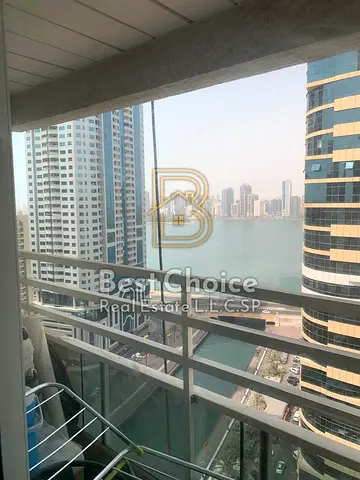 للبيع | شقة فاخرة 4 غرف بإطلالة بانورامية مباشرة على الكورنيش | تشطيبات عصرية راقية | موقع استثنائي في المجاز 3