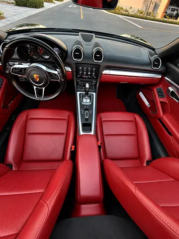 2018 Porsche 718 — фото 10