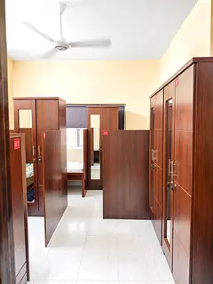 EXECUTIVE CABIN BED SPACE FOR KERALA MALE NEAR STADIUM METRO STATION (1100 ALL INCLUDED)