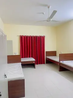EXECUTIVE BED SPACE FOR KERALA MALE NEAR STADIUM METRO ( 1000 ALL INCLUDED)