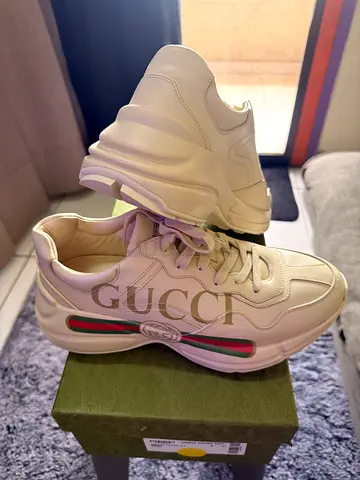 Gucci Rhyton white leather sneakers - lightly used