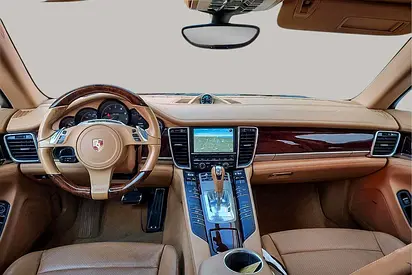 2011 Porsche PANAMERA 照片 9