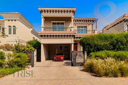 5 Bed Custom Villa + Private Pool | The Villa