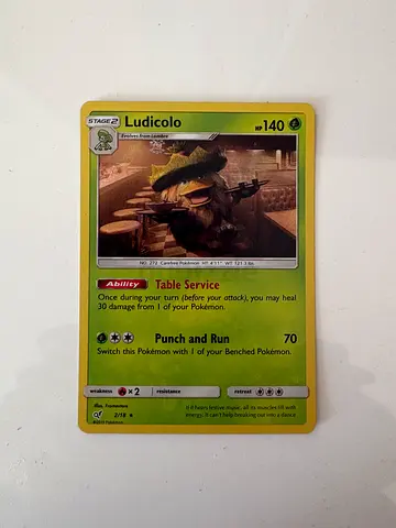 Ludicolo pokemon card reverse holofoil detective pikachu collection