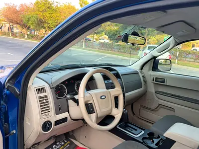 2012 FORD ESCAPE photo 12