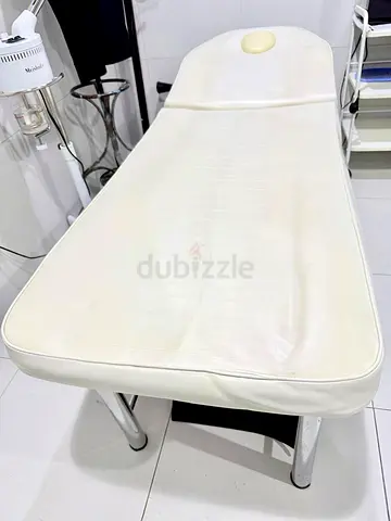 professional Beauty treatment bed