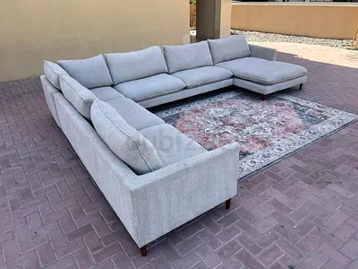 Like New Condition ___, pan home Sofa