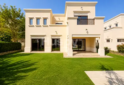 Vacant | Private Garden | Close to Pool