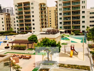 UPGRADED|NEWLY RENOVATED | POOL VIEW| STUDY|