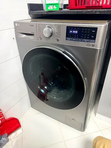 LG New Model ThinQ Technology 10kg washer 7kg dryer combo