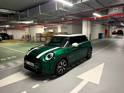 2023 MINI Cooper S GCC. 16000 km only. Under warranty. Zero Accident