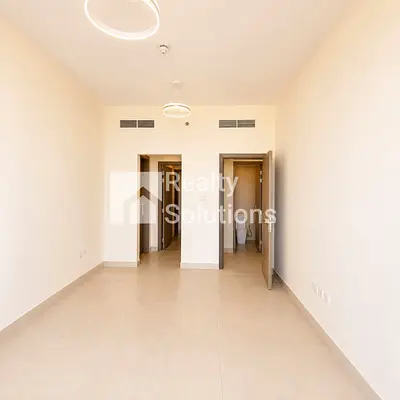 1BR Apartment | Central Park Tower | Downtown City View | Open-Plan Layout
