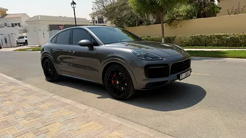 صورة 4 لـ 2021 Porsche CAYENNE