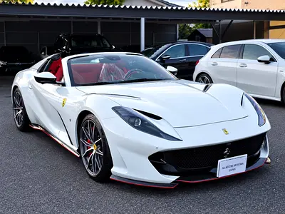 صورة 4 لـ 2016 Ferrari 812 GTS