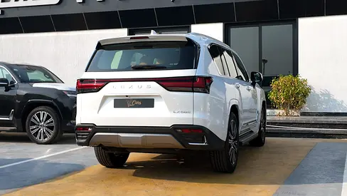 صورة 14 لـ 2026 Lexus LX-SERIES