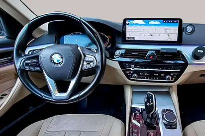 2021 BMW 5-SERIES 照片 10