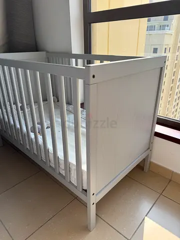 Baby cot