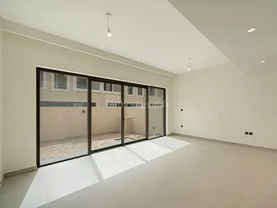 Tenanted | Back to Back | Modern Living