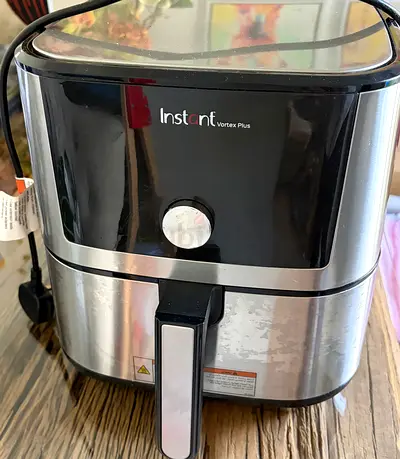 Instant Vortex Plus Air Fryer - used