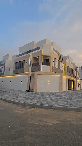 luxury 5 bedroom villa for sale in prime location at hooshi including A/C