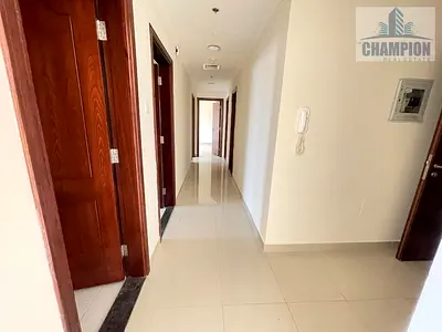 HUGE SIZE 2BHK ROOMS AND VERY BIG KITCHEN COVERED PARKING AVAILABLE