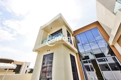 Ready to Move In | Double Row 5BR Villa