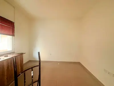 Spacious studio available in Al nabba only for families central ac end gas family building with landfree parking only 13k
