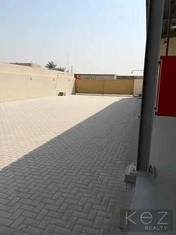 Al Layan l Warehouse l Brand New