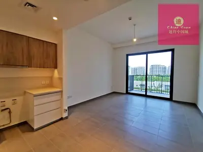 Park View 1BR | Executive Residences 1 | Balcony Apartment