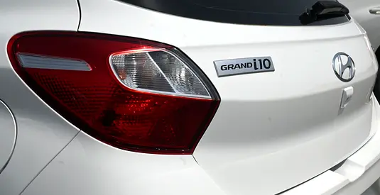 2022 Hyundai GRAND I10 — фото 7