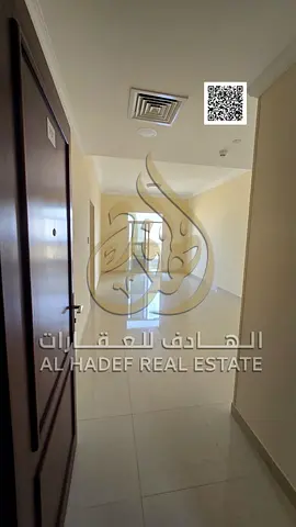 شقة غرفتين وصالة 2 حمام مع بلكونة وخزائن بالحائط تاني ساكن بالجرف 3 قريب من السوق الصيني ومركز القبائل للتخفيضات    السعر 40 الف علي 6 دفعات تامين شيك لا يصرف أجمل سهل المخرج لدبي والشارقه موقع قريب م