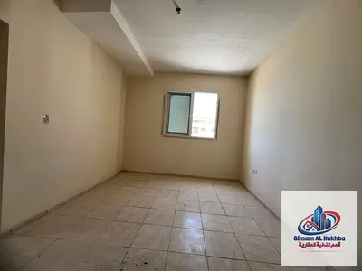 اطلالة بحرية - تكييف وغاز مركزي - مساحة كبيرة - سعر مميز - تسهيلات بالدفع