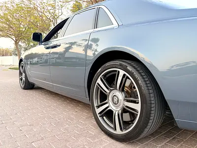 2010 ROLLS-ROYCE GHOST 照片 7